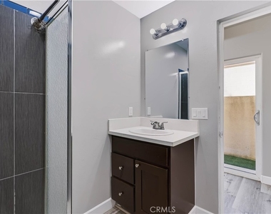 1420 S Euclid Ave - Photo Thumbnail 29