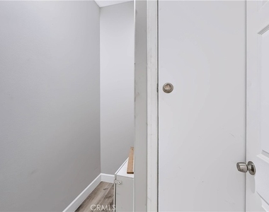 1420 S Euclid Ave - Photo Thumbnail 41
