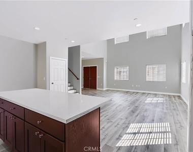 1420 S Euclid Ave - Photo Thumbnail 27