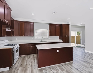 1420 S Euclid Ave - Photo Thumbnail 20