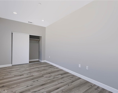1420 S Euclid Ave - Photo Thumbnail 37