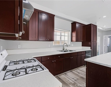 1420 S Euclid Ave - Photo Thumbnail 26