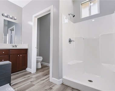 1420 S Euclid Ave - Photo Thumbnail 52