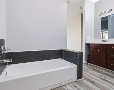 1420 S Euclid Ave - Photo Thumbnail 51