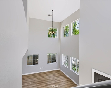 1420 S Euclid Ave - Photo Thumbnail 52