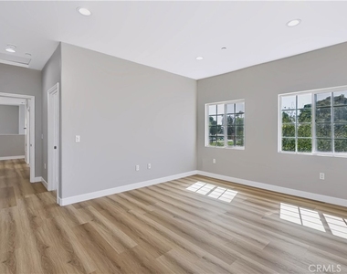 1420 S Euclid Ave - Photo Thumbnail 44