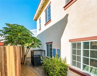 1420 S Euclid Ave - Photo Thumbnail 56