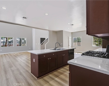 1420 S Euclid Ave - Photo Thumbnail 23