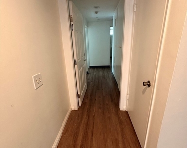 967 W 13th - Photo Thumbnail 5