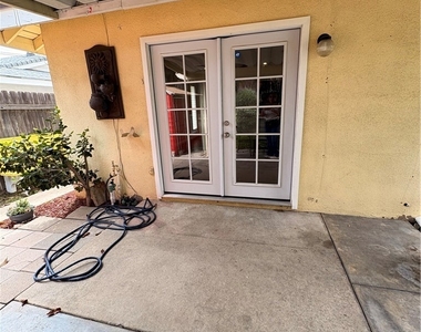967 W 13th - Photo Thumbnail 20
