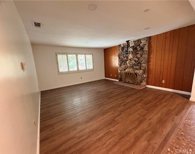 967 W 13th - Photo Thumbnail 4