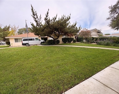 967 W 13th - Photo Thumbnail 32