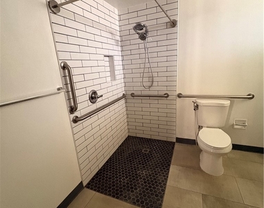 967 W 13th - Photo Thumbnail 11