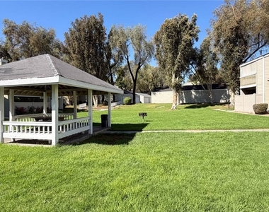 23472 Cambridge Road - Photo Thumbnail 27