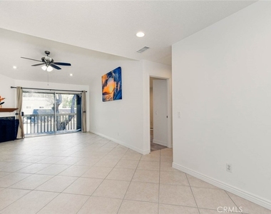 23472 Cambridge Road - Photo Thumbnail 3