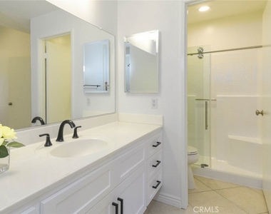 23472 Cambridge Road - Photo Thumbnail 19