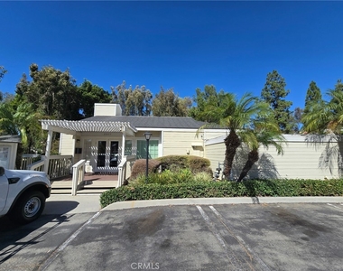 23472 Cambridge Road - Photo Thumbnail 32