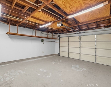 17617 Fremont St - Photo Thumbnail 23