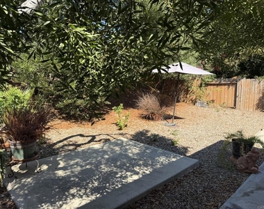 4558 Golden Ridge Drive - Photo Thumbnail 17