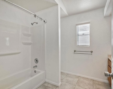 1316 Hampton Road - Photo Thumbnail 19