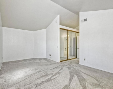 1316 Hampton Road - Photo Thumbnail 17