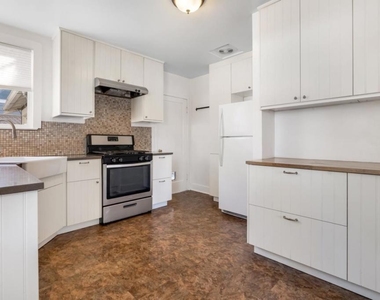 536 Canyon Drive - Photo Thumbnail 6