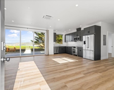 1200 Danmann Avenue - Photo Thumbnail 23