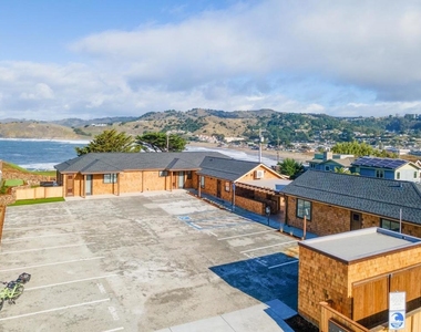 1200 Danmann Avenue - Photo Thumbnail 5
