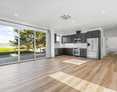 1200 Danmann Avenue - Photo Thumbnail 24