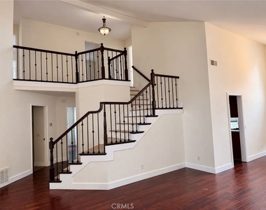 6446 Via Del Rancho - Photo Thumbnail 4