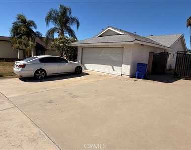 8394 Comet Street - Photo Thumbnail 2