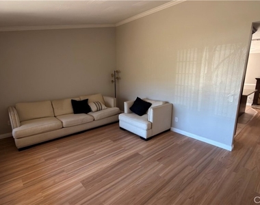 8394 Comet Street - Photo Thumbnail 4