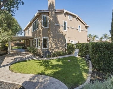 370 Dante Ct - Photo Thumbnail 32