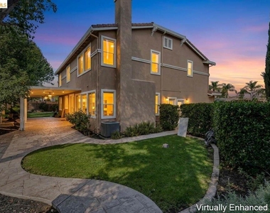 370 Dante Ct - Photo Thumbnail 34