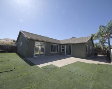 7 Diamondwood Ct - Photo Thumbnail 43