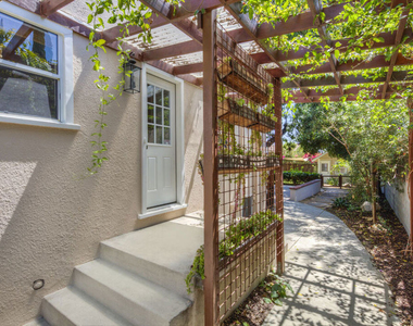 1330 Las Flores Drive - Photo Thumbnail 24