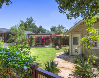 1330 Las Flores Drive - Photo Thumbnail 27