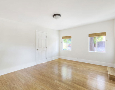 1330 Las Flores Drive - Photo Thumbnail 19