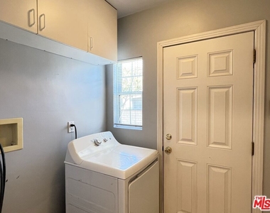 3129 Norwich Avenue - Photo Thumbnail 17