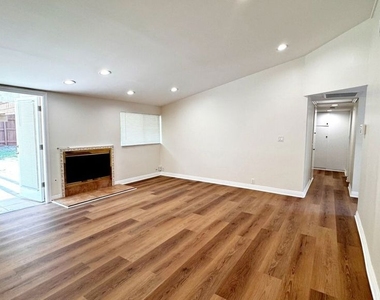6433 Oakdale Avenue - Photo Thumbnail 17