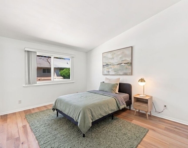 3500 W Manchester Boulevard - Photo Thumbnail 17