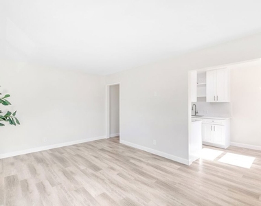7020 Glasgow Avenue - Photo Thumbnail 1