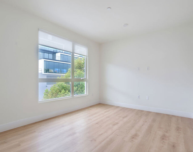 5657 Virginia Avenue - Photo Thumbnail 8