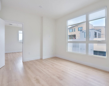 5657 Virginia Avenue - Photo Thumbnail 7
