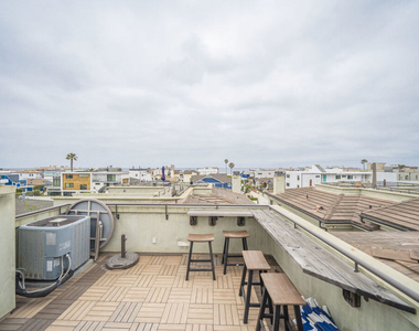 642 Hermosa Avenue - Photo Thumbnail 30