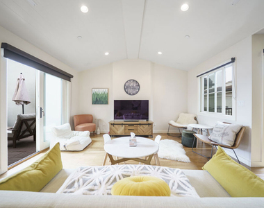 642 Hermosa Avenue - Photo Thumbnail 1