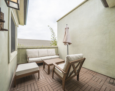642 Hermosa Avenue - Photo Thumbnail 9