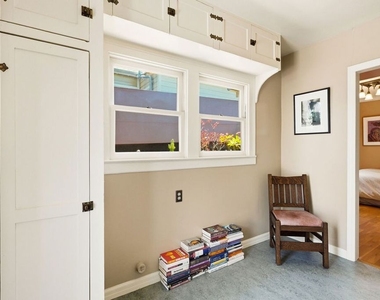 1336 Edgecliffe Drive - Photo Thumbnail 10