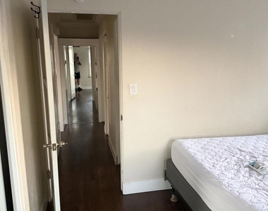 125 Lindell Avenue - Photo Thumbnail 15