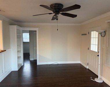 125 Lindell Avenue - Photo Thumbnail 7